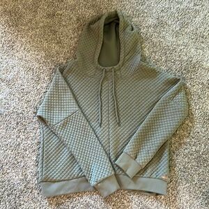 Women’s BKE hoodie. Size large